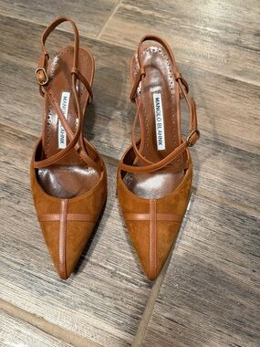 Manolo Blahnik Brown Suede Pointed Slingback Heels